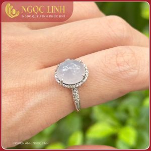 Nhẫn Ngọc phỉ thuý, trắng
