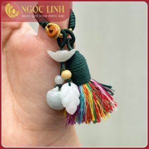 Lắc tay, bản trụ & charm ngọc phỉ thuý mix cùng vòng đá, vòng bạc