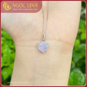 Mặt ngọc phỉ thuý trái tim