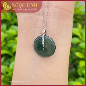 Mặt ngọc phỉ thuý đồng điếu